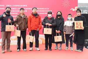 “百米小巷”人潮涌動！瑞方人力助力2025年武侯區春風行動專場招聘會“開門紅” 第12張