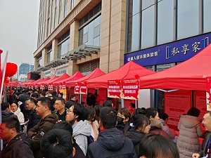 “百米小巷”人潮涌動！瑞方人力助力2025年武侯區春風行動專場招聘會“開門紅” 第3張